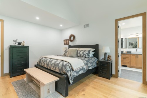 5625 Willow Rd, Port Alberni, BC 