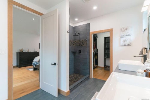 5625 Willow Rd, Port Alberni, BC 