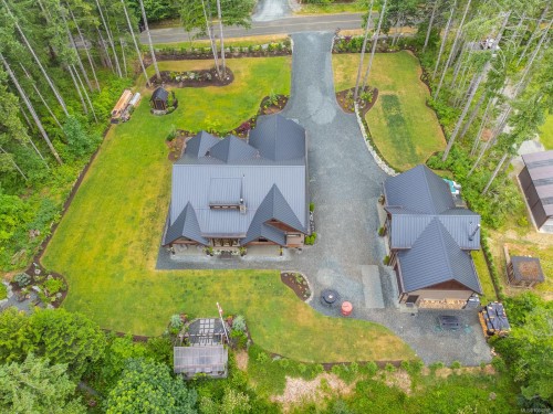 5625 Willow Rd, Port Alberni, BC 