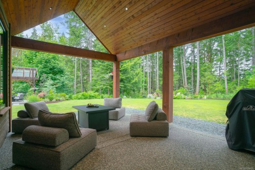 5625 Willow Rd, Port Alberni, BC 