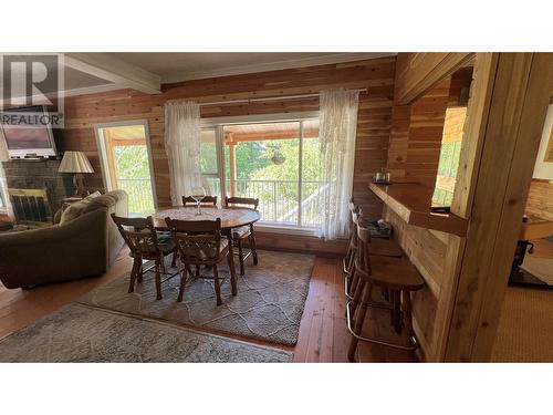 617 Payne Street, Creston, BC - Indoor Photo Showing Dining Room