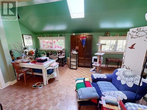 12123 Scotch Fir Point Rd, Powell River, BC - Indoor