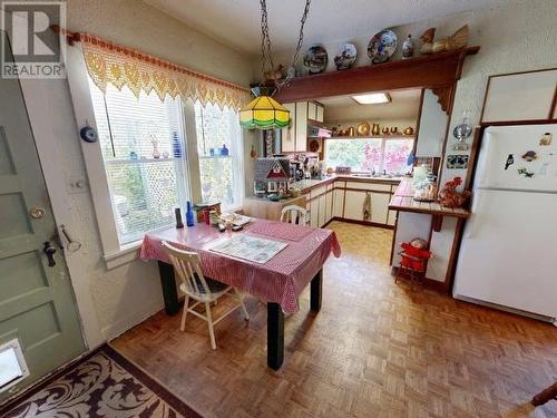 12123 Scotch Fir Point Rd, Powell River, BC - Indoor