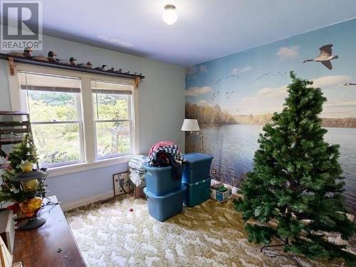 12123 Scotch Fir Point Rd, Powell River, BC - 