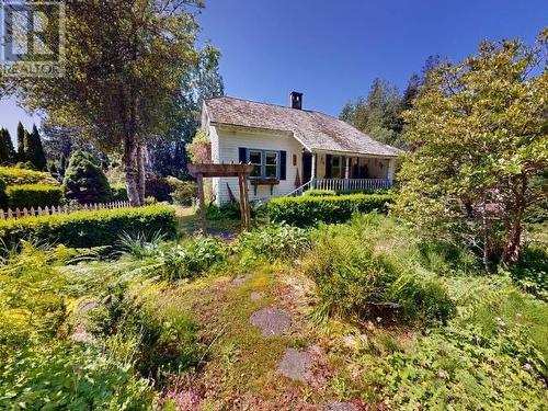 12123 Scotch Fir Point Rd, Powell River, BC - Outdoor