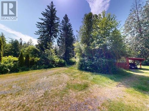 12123 Scotch Fir Point Rd, Powell River, BC - Outdoor