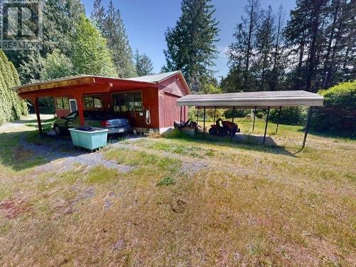 12123 Scotch Fir Point Rd, Powell River, BC - Outdoor