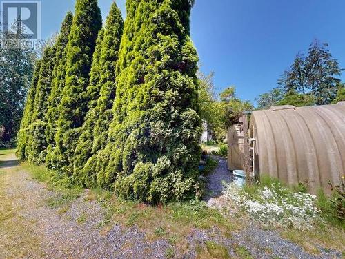 12123 Scotch Fir Point Rd, Powell River, BC - Outdoor