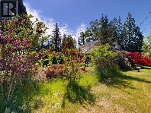 12123 Scotch Fir Point Rd, Powell River, BC - Outdoor
