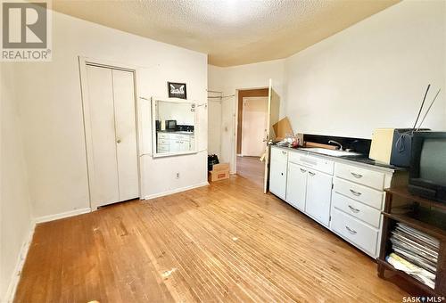 202 24Th Street W, Saskatoon, SK - Indoor Photo Showing Other Room