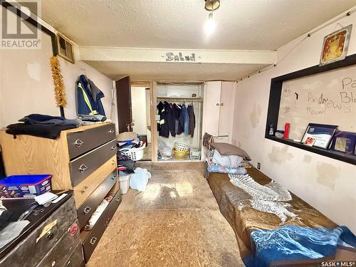 202 24Th Street W, Saskatoon, SK - Indoor Photo Showing Other Room