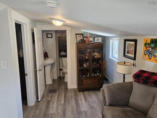 2005 East Prince Street, Salmon River, NS 