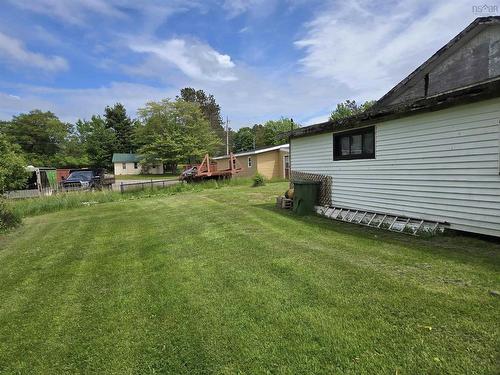 2005 East Prince Street, Salmon River, NS 