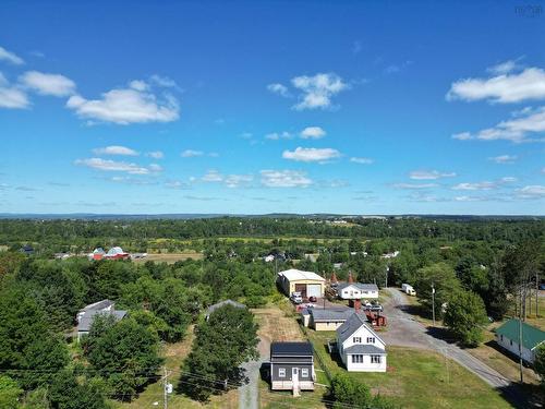 2005 East Prince Street, Salmon River, NS 