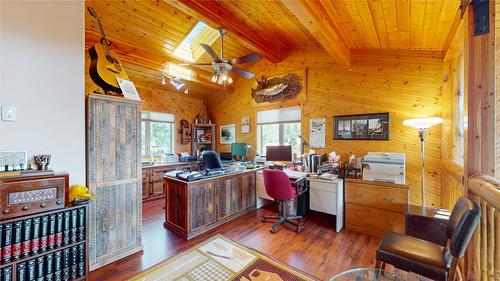 1528 Tie Lake Loop Road, Jaffray, BC - Indoor Photo Showing Office