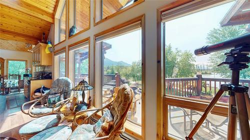 1528 Tie Lake Loop Road, Jaffray, BC - Indoor