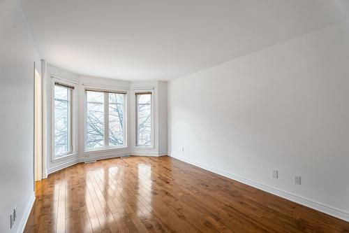 Bedroom - 4389 Boul. Décarie, Montréal (Côte-Des-Neiges/Notre-Dame-De-Grâce), QC 