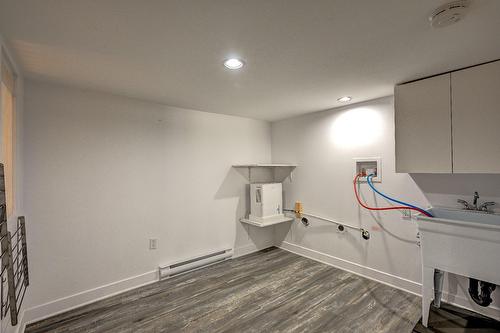 Laundry room - 2263  - 2269 Rue St-Germain, Montréal (Mercier/Hochelaga-Maisonneuve), QC - Indoor Photo Showing Other Room