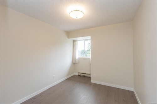 410-6715 Dover Rd, Nanaimo, BC - Indoor Photo Showing Other Room
