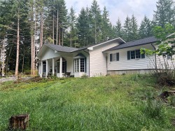 413 Cape Mudge Rd  Quadra Island, BC V0P 1N0