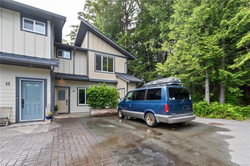 19-625 Hellesen Dr, Tofino, BC 