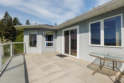 1061 Westview Road, Creston, BC - Outdoor With Exterior