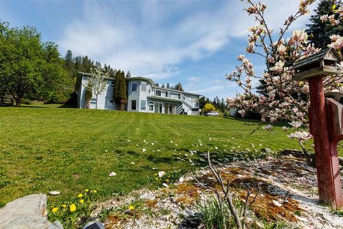 1061 Westview Road, Creston, BC - Outdoor