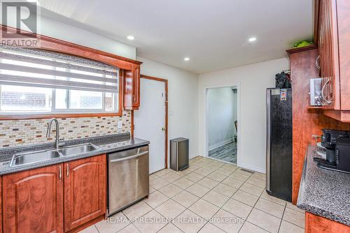 3686 Darla Drive, Mississauga, ON - Indoor Photo Showing Kitchen With Double Sink