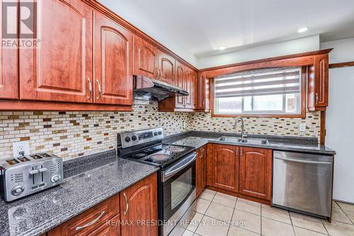 3686 Darla Drive, Mississauga, ON - Indoor Photo Showing Kitchen With Double Sink
