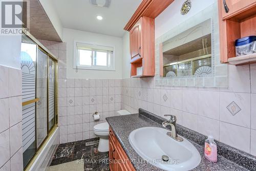 3686 Darla Drive, Mississauga, ON - Indoor Photo Showing Bathroom