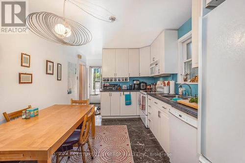 Main Floor + Basement Unit - Kitchen - 327 Richelieu Avenue, Ottawa, ON - Indoor