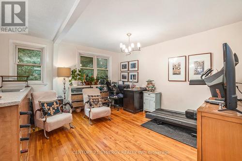 Upstairs Unit - Living Room - 327 Richelieu Avenue, Ottawa, ON - Indoor
