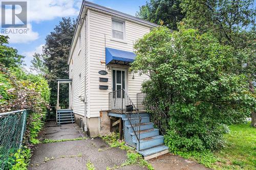 327 Richelieu Avenue, Ottawa, ON - Outdoor