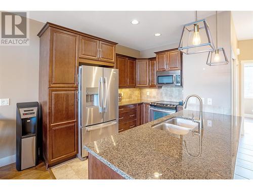 3359 Cougar Road Unit# 14, West Kelowna, BC - Indoor Photo Showing Kitchen With Stainless Steel Kitchen With Double Sink With Upgraded Kitchen
