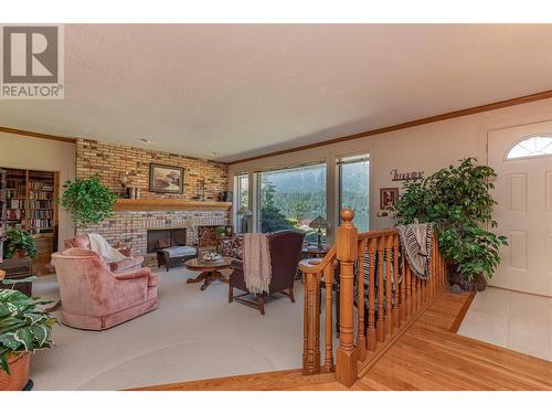 9178 Clancy Frontage Road, Mara, BC - Indoor With Fireplace