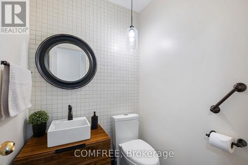 31 Metcalfe Drive, Bradford West Gwillimbury (Bradford), ON - Indoor Photo Showing Bathroom