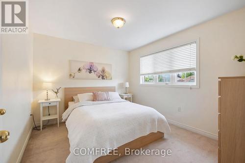 31 Metcalfe Drive, Bradford West Gwillimbury (Bradford), ON - Indoor Photo Showing Bedroom