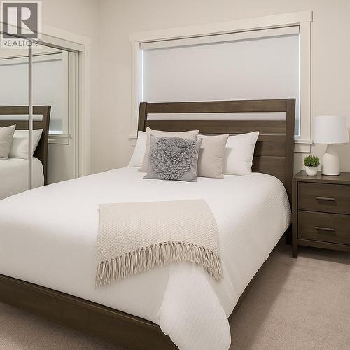 644 Lequime Road Unit# 2, Kelowna, BC - Indoor Photo Showing Bedroom