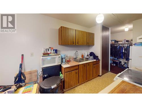 606 18Th Avenue N Unit# 203, Cranbrook, BC - Indoor Photo Showing Other Room