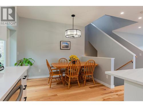 934 Redstone Drive, Rossland, BC - Indoor Photo Showing Dining Room