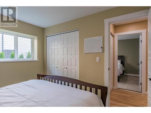 934 Redstone Drive, Rossland, BC - Indoor Photo Showing Bedroom