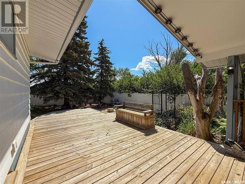114-116 1St Street E, Climax, SK - Outdoor With Deck Patio Veranda With Exterior