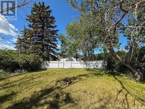 114-116 1St Street E, Climax, SK - Outdoor