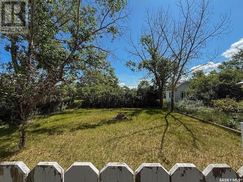 114-116 1St Street E, Climax, SK - Outdoor