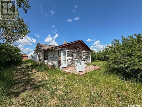 114-116 1St Street E, Climax, SK - Outdoor