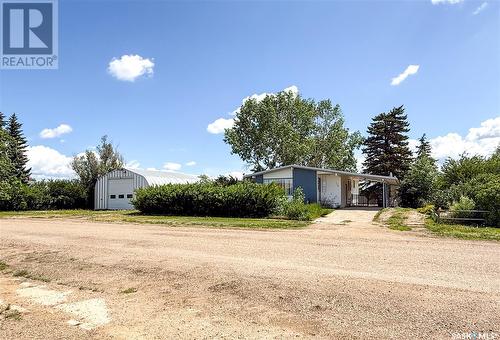 114-116 1St Street E, Climax, SK - Outdoor