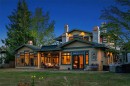 2751 Shoreline Dr, View Royal, BC 