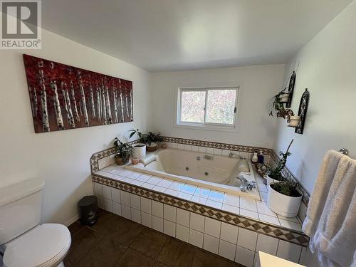 16 Walsh Road, Fort Nelson, BC - Indoor Photo Showing Bathroom