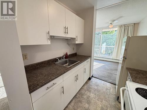 308 1501 Queensway, Prince George, BC - Indoor Photo Showing Kitchen