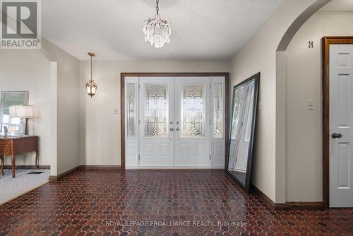 6864 Highway 62, Belleville (Belleville Ward), ON - Indoor Photo Showing Other Room